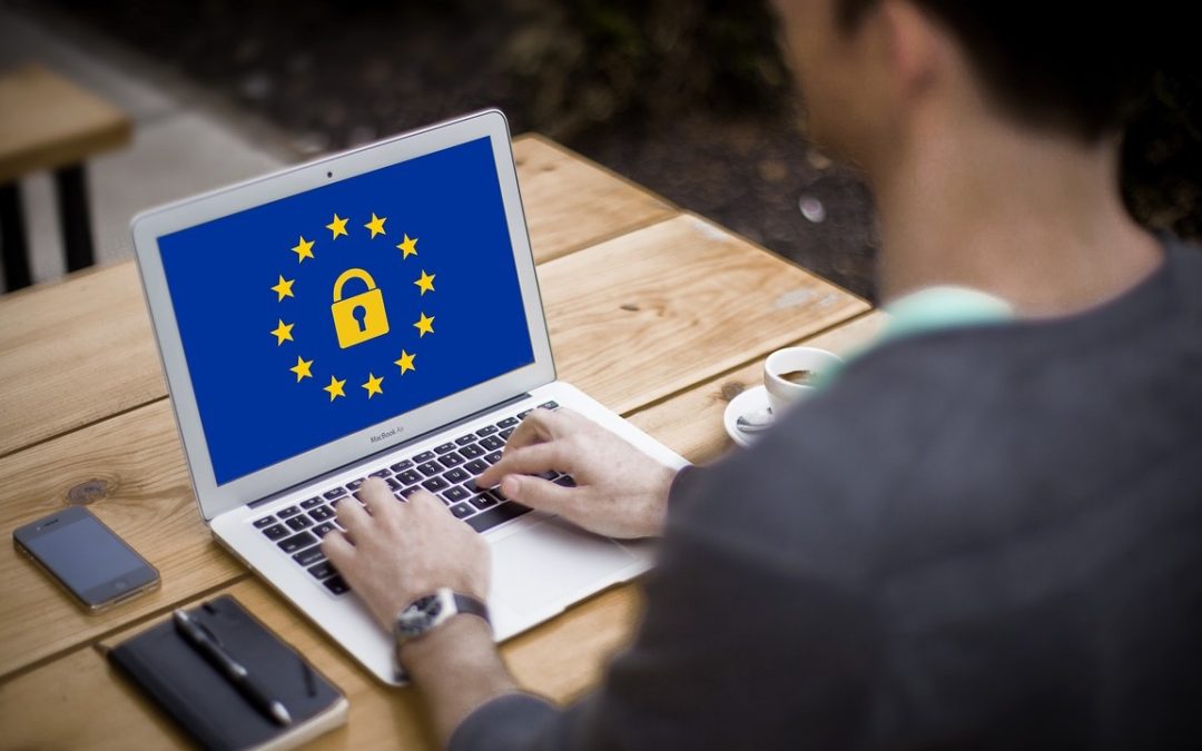 Ved din webproducent nok om GDPR til at lave en sikker og lovlig hjemmeside til dig?