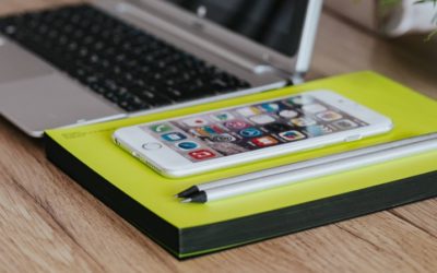 Mobilen overhalede computeren i 2017 – og nu skal digitale tekster moderniseres